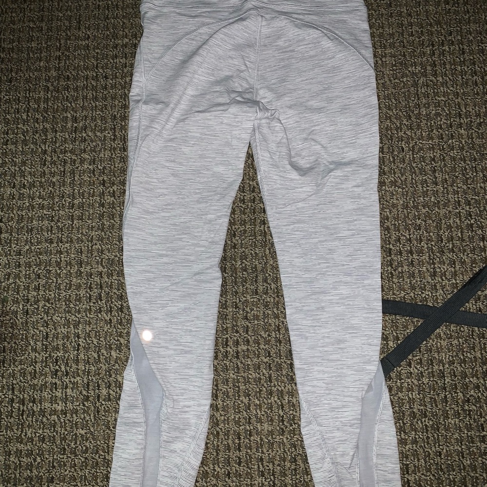 Lululemon white/grey leggings